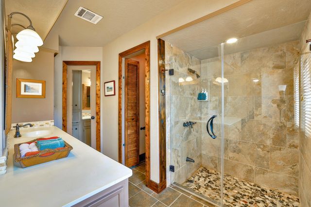 16011 Pebble Bend Drive, Houston, TX 77068