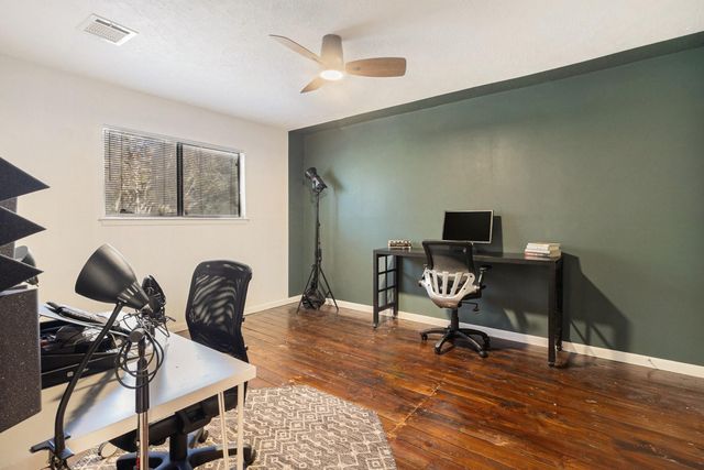 16011 Pebble Bend Drive, Houston, TX 77068