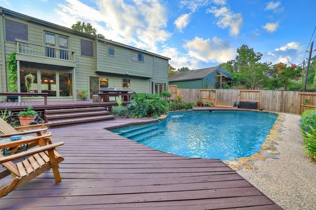 16011 Pebble Bend Drive, Houston, TX 77068
