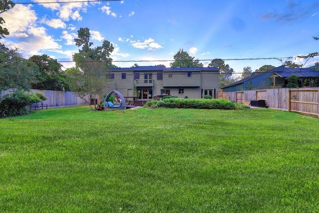 16011 Pebble Bend Drive, Houston, TX 77068