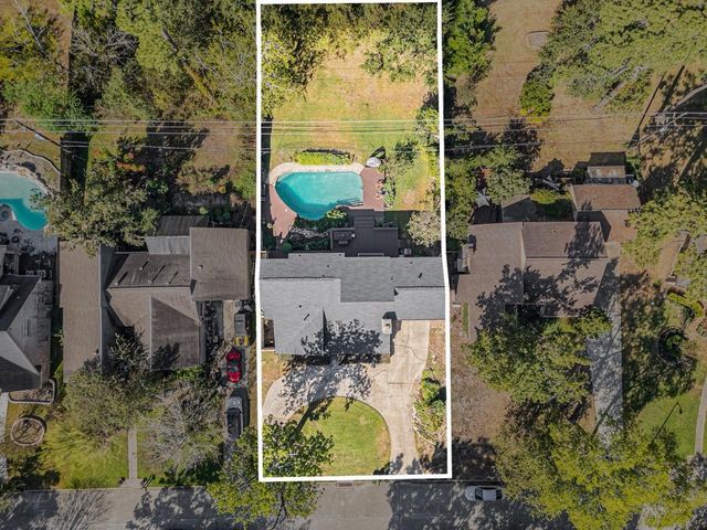 16011 Pebble Bend Drive, Houston, TX 77068
