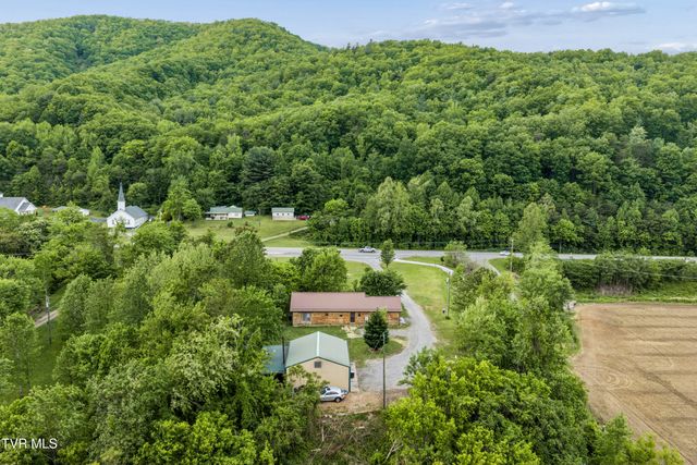 4017 Highway 81, Jonesborough, TN 37659