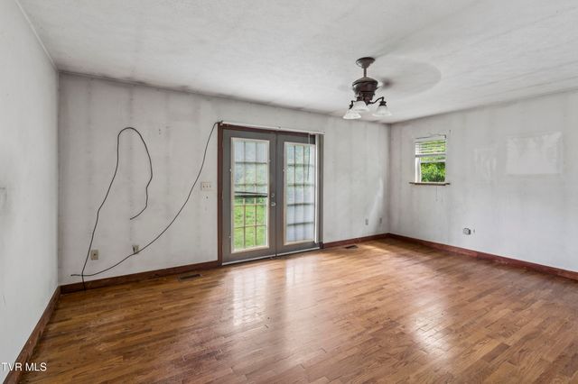 4017 Highway 81, Jonesborough, TN 37659