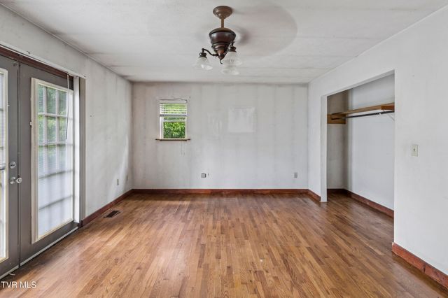 4017 Highway 81, Jonesborough, TN 37659
