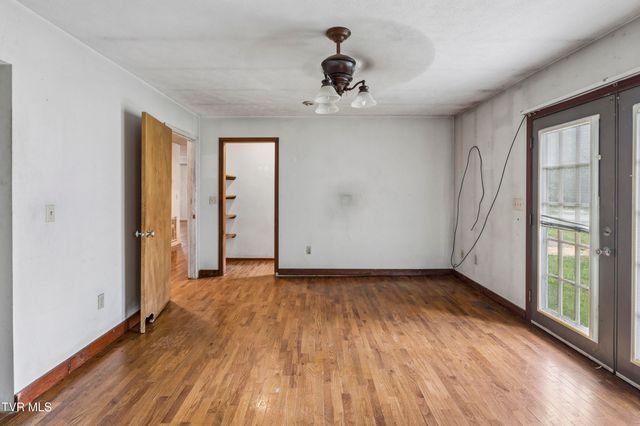 4017 Highway 81, Jonesborough, TN 37659