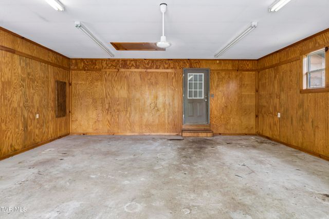 4017 Highway 81, Jonesborough, TN 37659