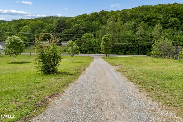4017 Highway 81, Jonesborough, TN 37659