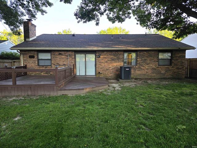 508 Strawberry Hill Road, Evansville, IN 47711