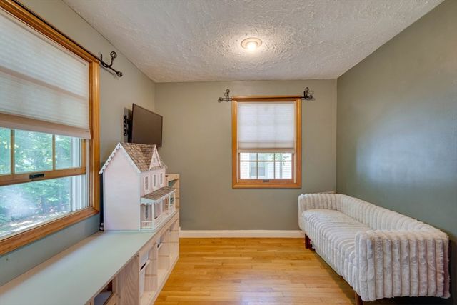 108 Deforest St, Boston, MA 02131