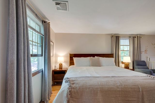 108 Deforest St, Boston, MA 02131