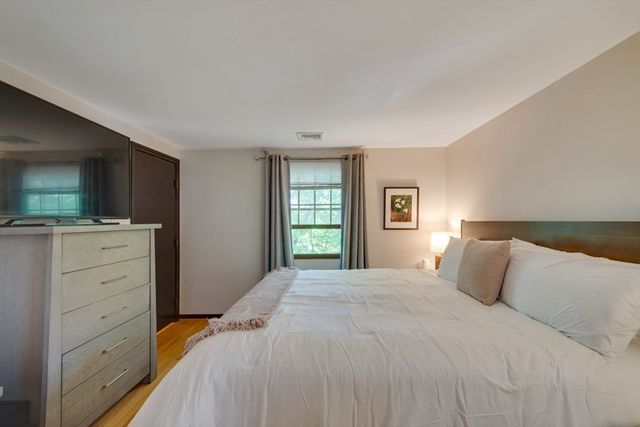 108 Deforest St, Boston, MA 02131