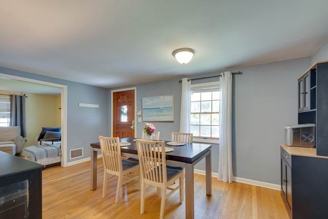 108 Deforest St, Boston, MA 02131