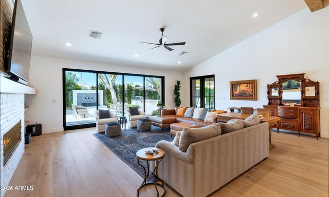 3442 N 40TH Place, Phoenix, AZ 85018