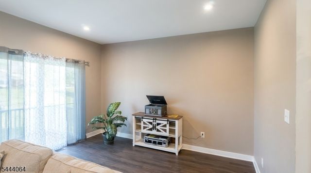 16 Marsh Way, Mount Olive Twp., NJ 07828