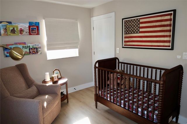 9484 TREASURE LANE NE, St Petersburg, FL 33702