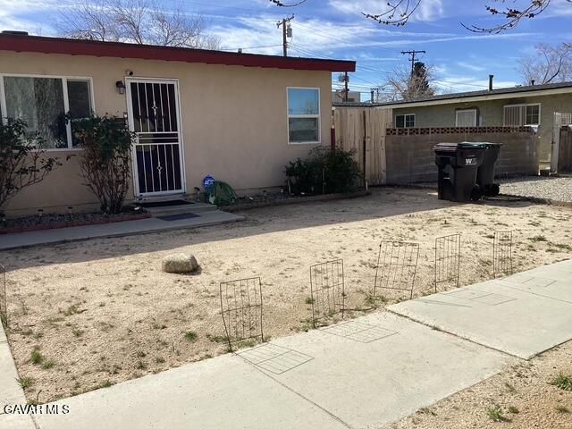 1112 W Avenue H14, Lancaster, CA 93534