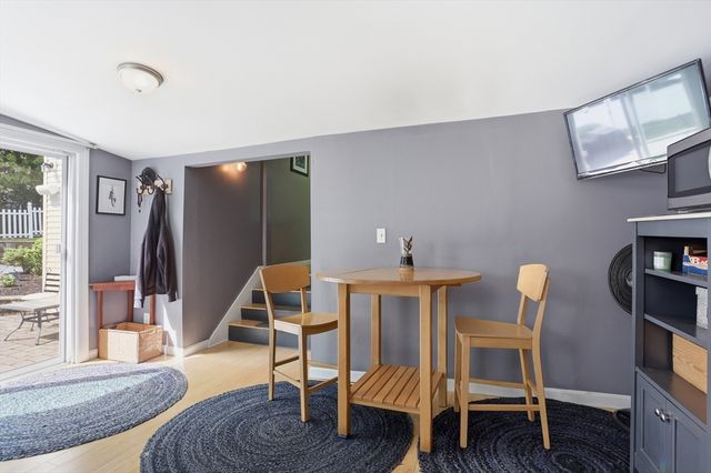 11 Mt Paul Road, Tyngsborough, MA 01879
