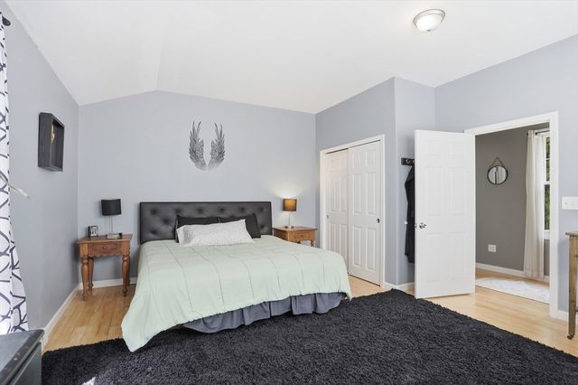 11 Mt Paul Road, Tyngsborough, MA 01879