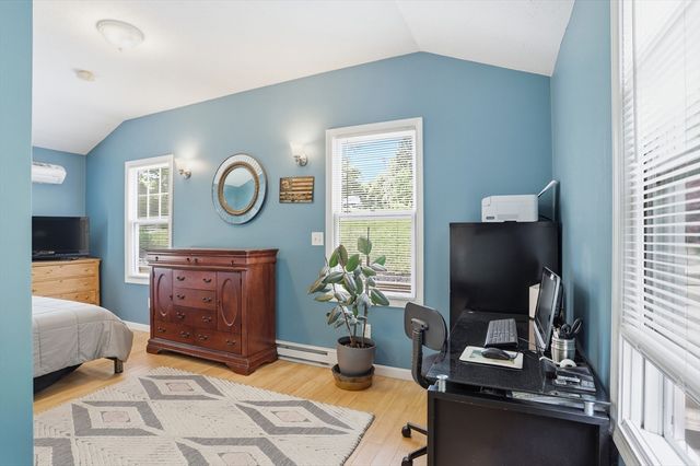 11 Mt Paul Road, Tyngsborough, MA 01879