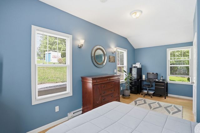 11 Mt Paul Road, Tyngsborough, MA 01879