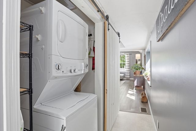 11 Mt Paul Road, Tyngsborough, MA 01879