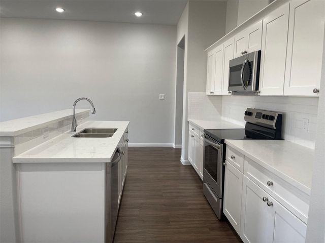 1561 Road 5728, Cleveland, TX 77327