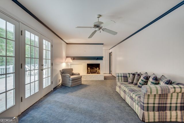 1800 Angelique Drive, Decatur, GA 30033