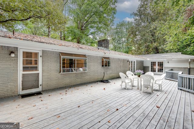 1800 Angelique Drive, Decatur, GA 30033