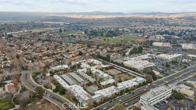 23515 Lyons Avenue 210, Valencia (santa Clarita), CA 91355