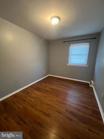 12785 DUNKS FERRY RD, Philadelphia, PA 19154