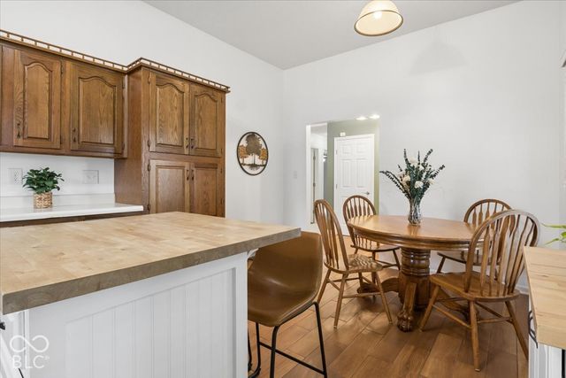 12160 Pebblebrooke Court, Indianapolis, IN 46236