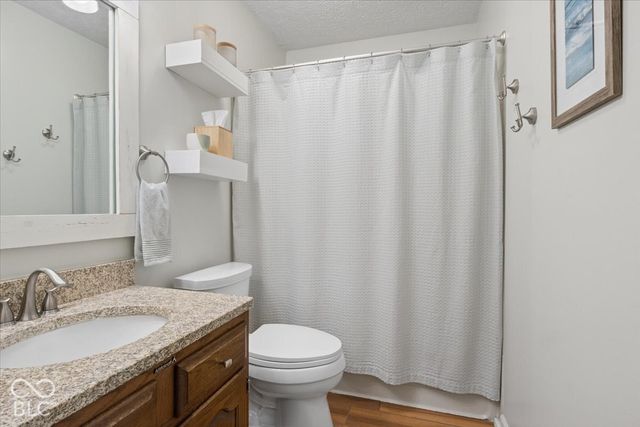 12160 Pebblebrooke Court, Indianapolis, IN 46236