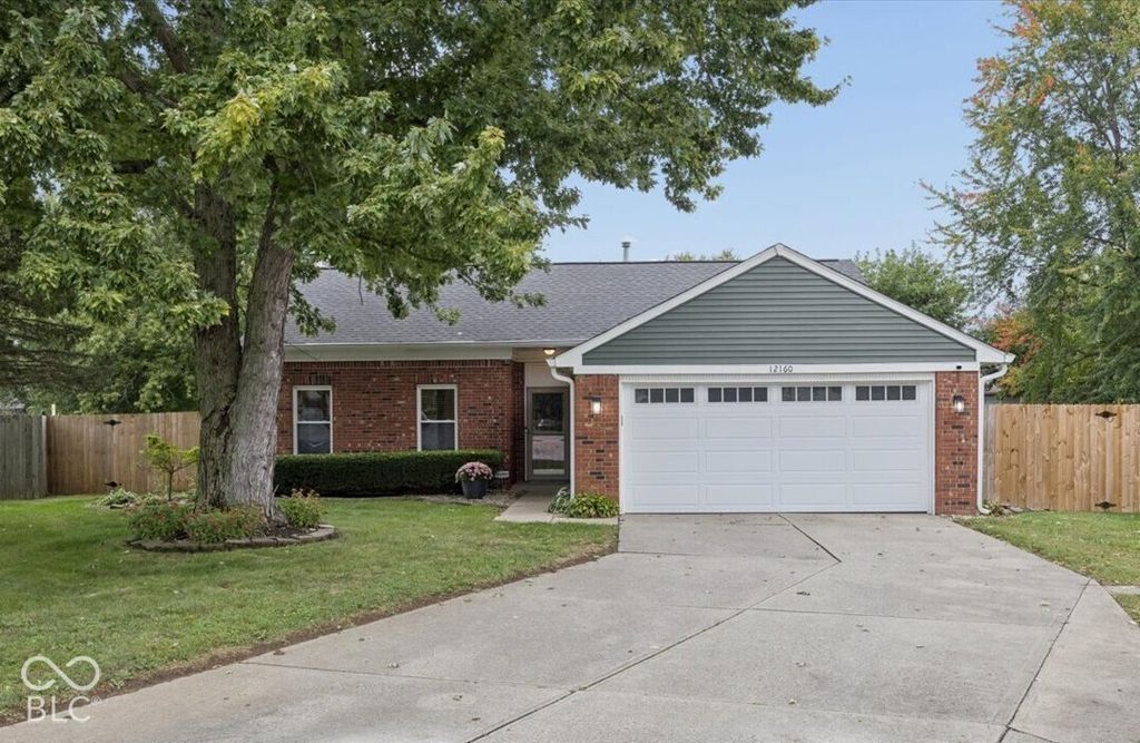 12160 Pebblebrooke Court, Indianapolis, IN 46236