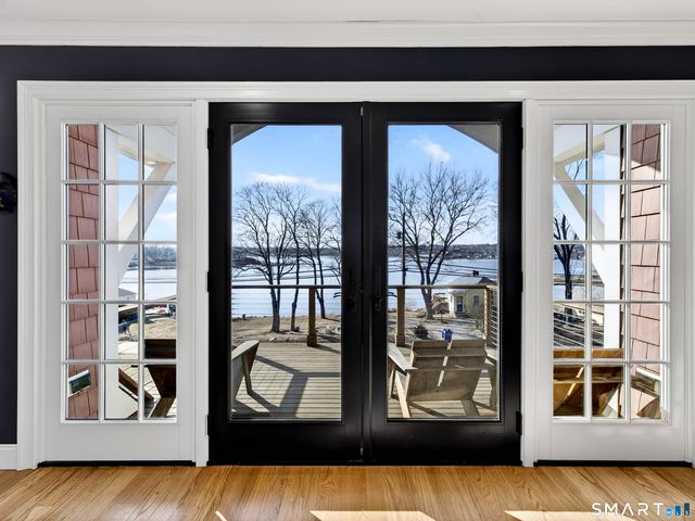 77 Masons Island Road, Stonington, CT 06355