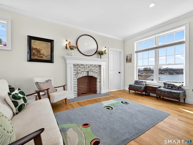 77 Masons Island Road, Stonington, CT 06355