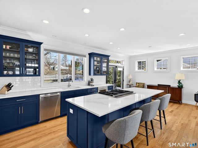 77 Masons Island Road, Stonington, CT 06355