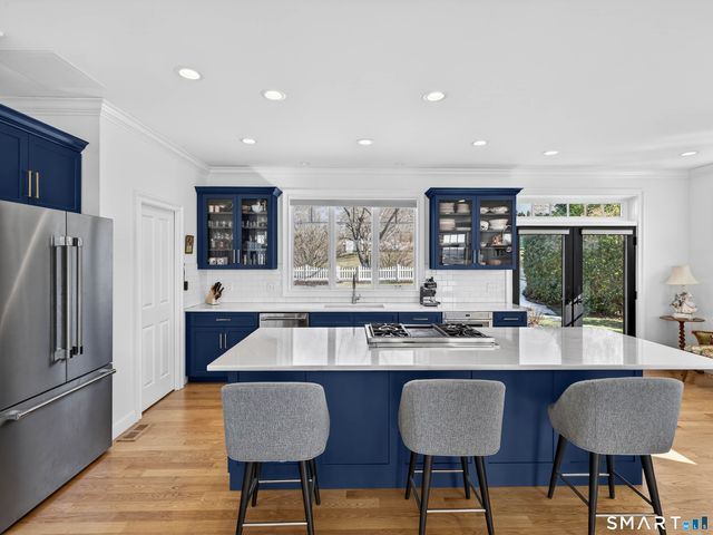 77 Masons Island Road, Stonington, CT 06355