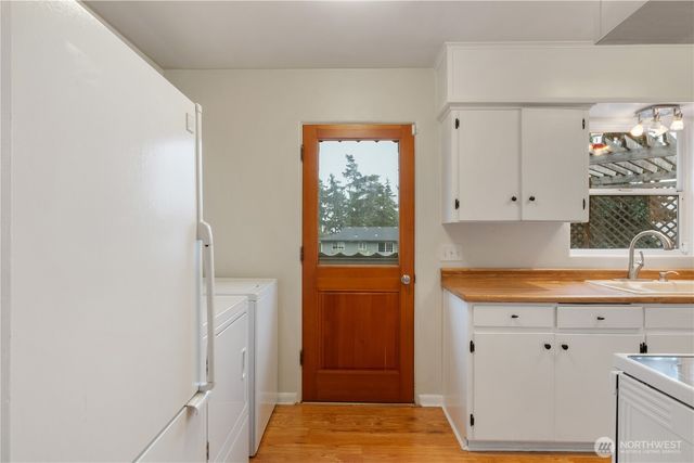 1123 Forest Glen Road, Oak Harbor, WA 98277