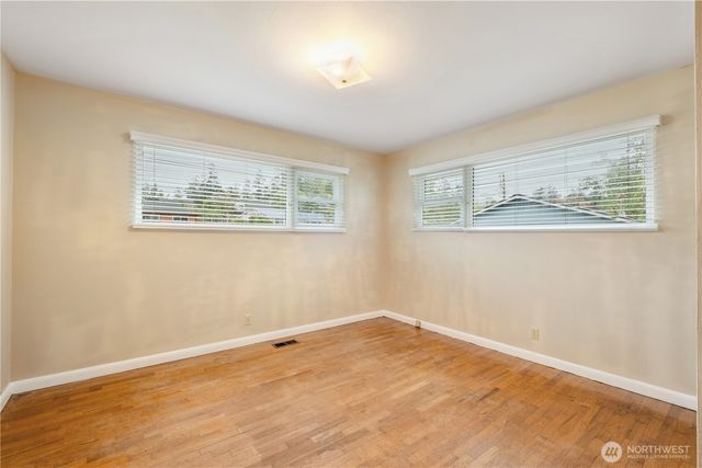 1123 Forest Glen Road, Oak Harbor, WA 98277