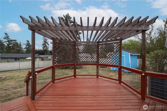 1123 Forest Glen Road, Oak Harbor, WA 98277