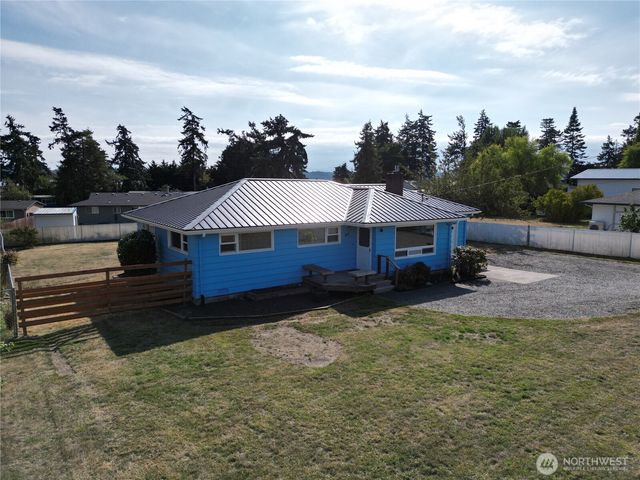 1123 Forest Glen Road, Oak Harbor, WA 98277