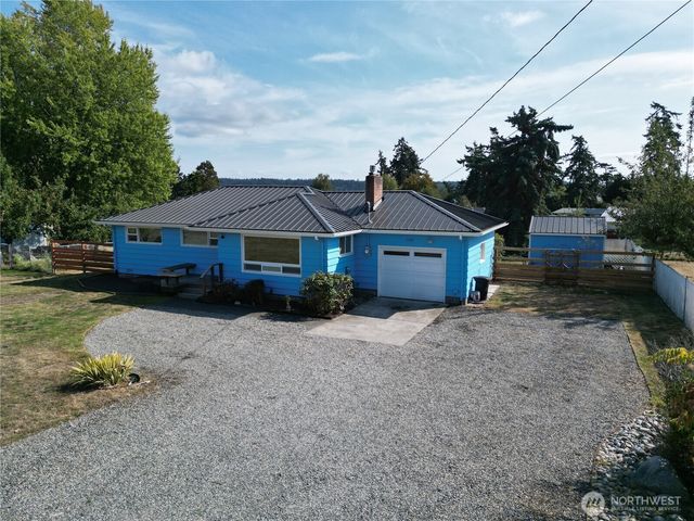 1123 Forest Glen Road, Oak Harbor, WA 98277