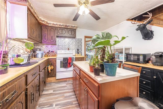 3236 Route 136, Hempfield Twp, PA 15625