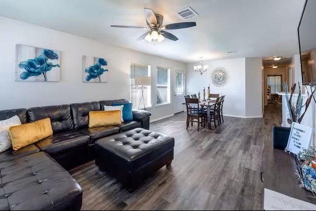 2304 Smith Branch BLVD A, Georgetown, TX 78626