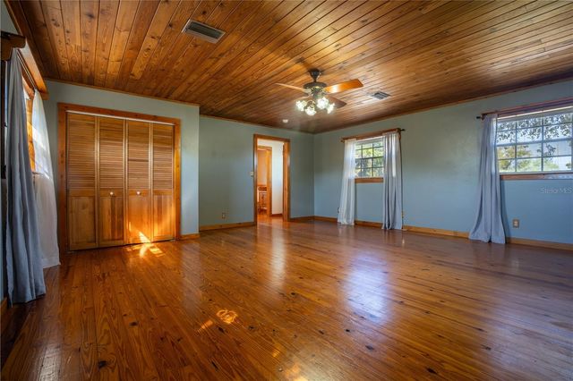 2567 CENTRAL AVENUE, Clearwater, FL 33764