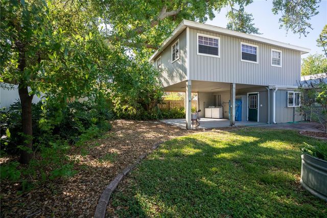 2567 CENTRAL AVENUE, Clearwater, FL 33764