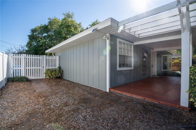 2567 CENTRAL AVENUE, Clearwater, FL 33764