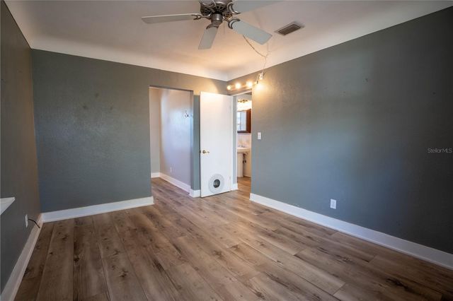 2567 CENTRAL AVENUE, Clearwater, FL 33764