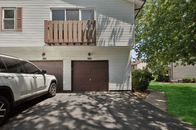 7724 W Douglas Court, Frankfort, IL 60423