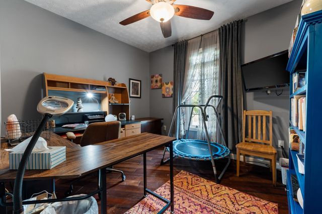 283 Mize Road, Hurricane, WV 25526